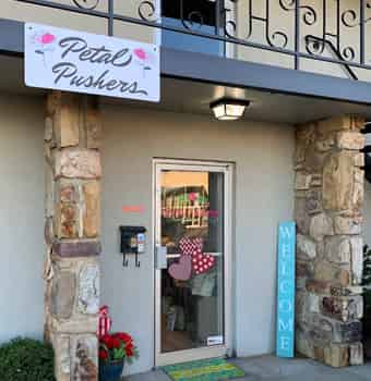 Petal Pushers, a florist located in Knoxville, Tennessee
